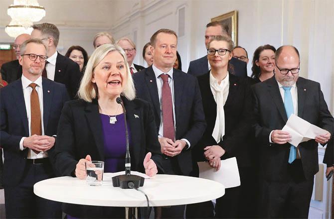    چند گھنٹوں میں استعفیٰ دینے والی سویڈن کی اولین خاتون وزیراعظم دوبارہ منتخب 