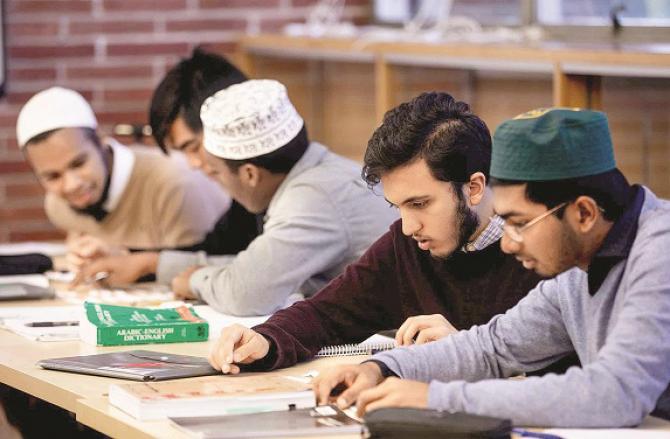اسلام ہمہ جہت تعمیری وانقلابی نظامِ تعلیم کا خواہاں ہے 