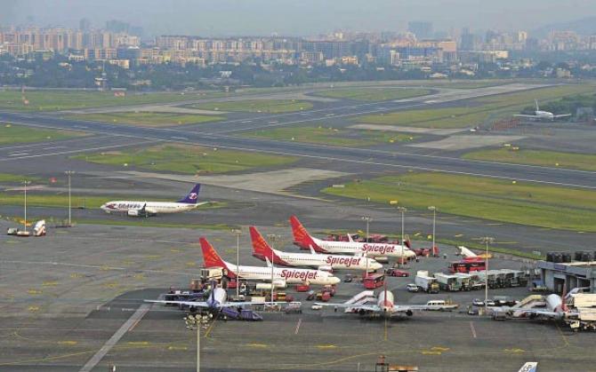 ممبئی ایئر پورٹ ۱۸؍ اکتوبر کو مرمت کے کام کی خاطر ۶؍ گھنٹے تک بند رہے گا، کئی پروازیں معطل