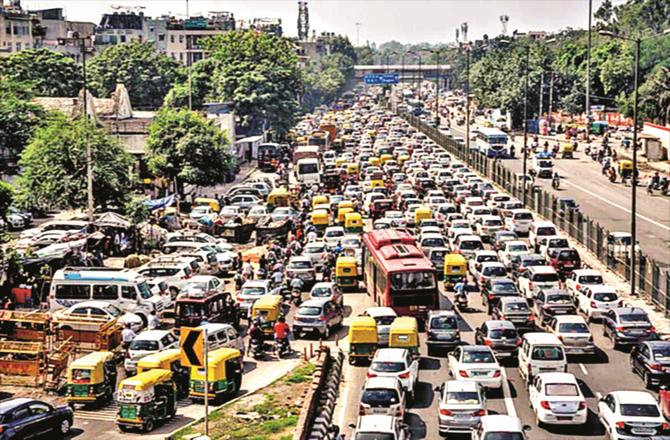 ملک کی معیشت اور ملک کے باشندوں  پر خستہ حال سڑکوں کے اثرات