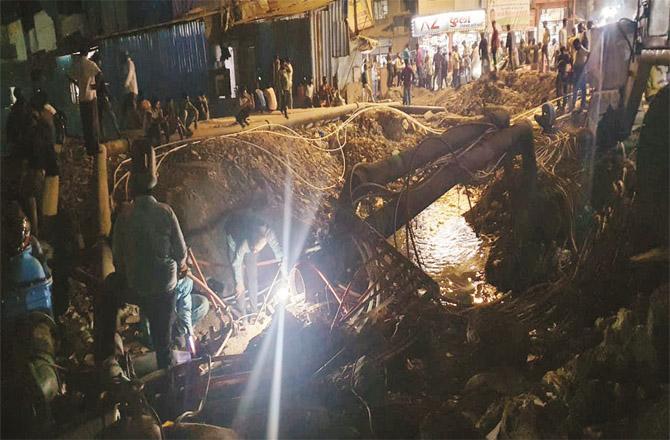 باندرہ مشرق میں نالے کی کھدائی سےمقامی افراد کو دشواریاں