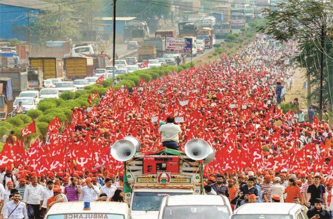  کسانوں کا لانگ مارچ ختم کر نے کا اعلان، ۷۰؍ فیصد مطالبات منظور، ایک کسان کی موت
