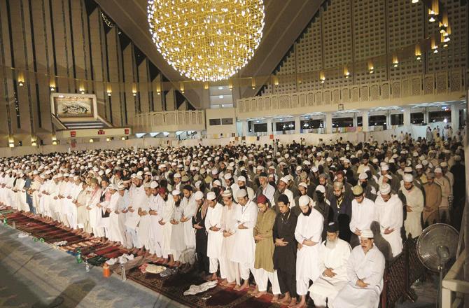رمضان اللہ کی بندگی اور حصولِ تقویٰ کا خصوصی موقع ہے