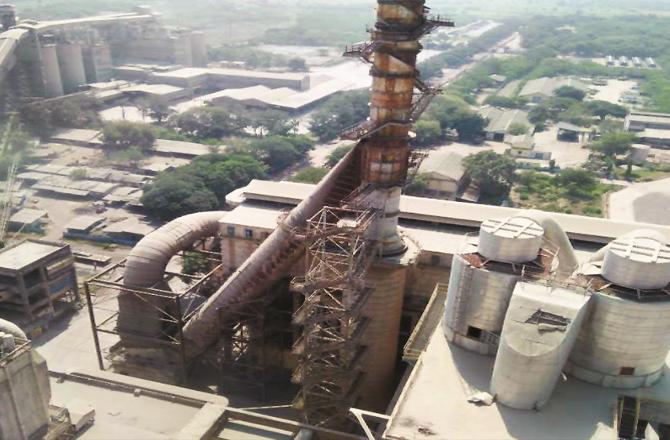 گھوگھس میں اڈانی گروپ کے سیمنٹ پلانٹ کی تحقیقات کا حکم