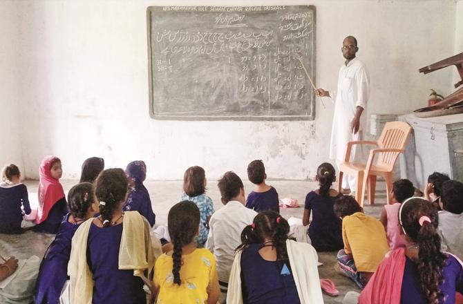 اردو تدریس میں استخراجی طریقہ طلبہ کیلئے زیادہ مفید ہے