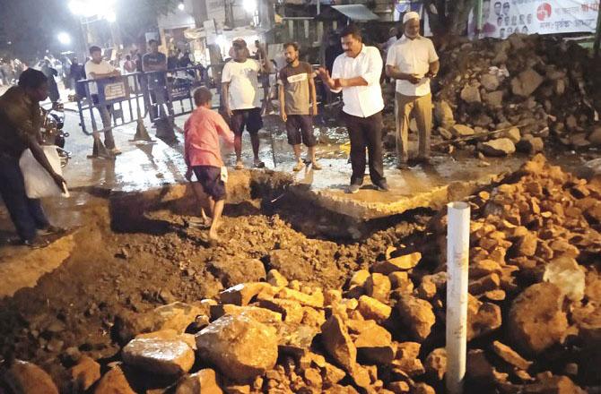 مالونی:دلخراش حادثے کے بعد شہری انتظامیہ بیدار ہوا، آناً فاناً گڑھا بھر دیا گیا