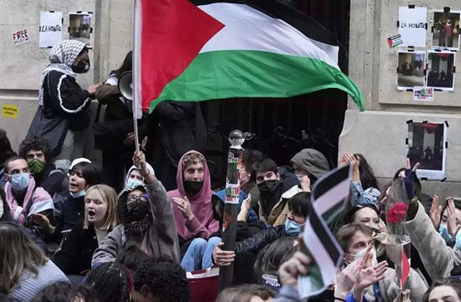فلسطین حامی طلبہ نے پیرس یونیورسٹی کے کیمپس کی عمارت کو خالی کردیا 