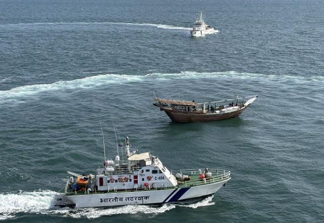 آئی سی جی کی روکی گئی ایرانی ماہی گیری کی کشتی کوتفتیش کیلئے کوچی لایا گیا