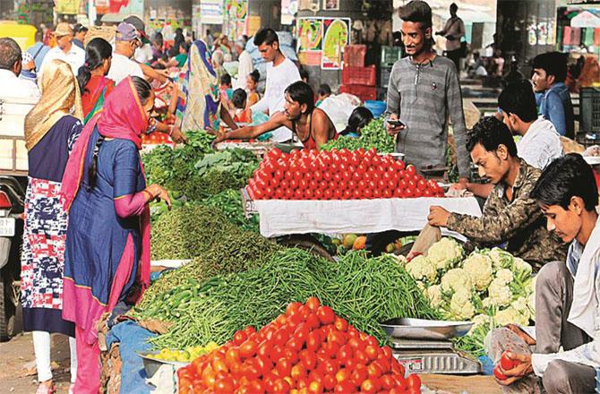  بے موسم بارش اور اب سردی  کے سبب سبزی ترکاری مہنگی! 