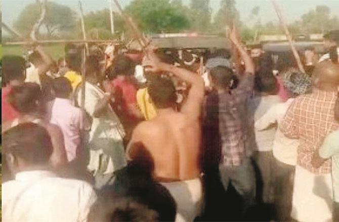 بریلی میں چوروں نے خود۱۱۲؍ نمبر ڈائل کر کے پولیس کو مدد کیلئے بلایا