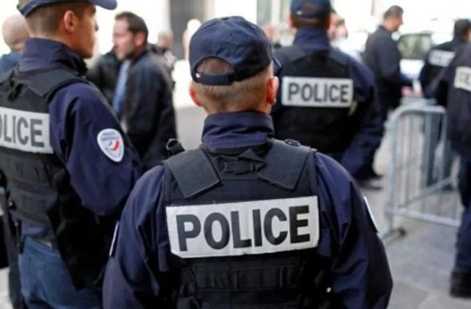 فرانس: جمعہ کو مسجد میں نمازی کو قتل کرنے والا مشتبہ شخص اٹلی میں گرفتار
