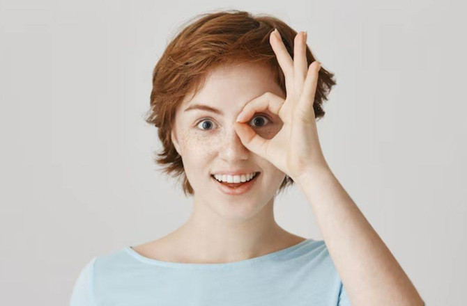 کیا آپ بھی انجانے میں اپنی آنکھوں کو نقصان پہنچا رہے ہیں؟ 