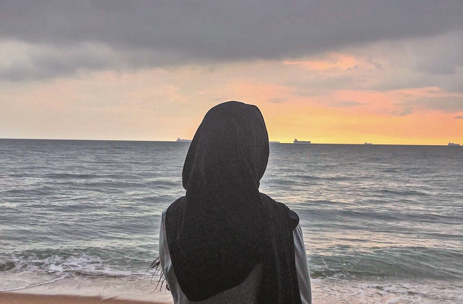 افسانہ :  حجاب