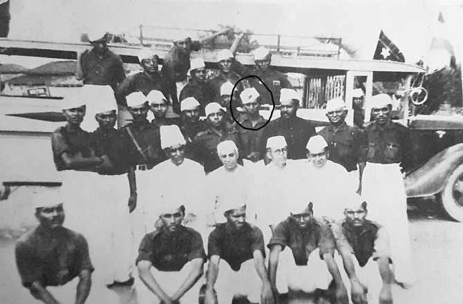  مدنپورہ : مرحوم انصاری محمد بشیر احمد پینٹر نے جواہر لال نہر و کے ساتھ تحریک آزادی میں حصہ لیا تھا