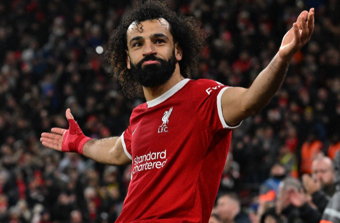 فلسطینی فٹبال کھلاڑی کی موت پر ویفا کے خراج عقیدت پر محمد صلاح کی تنقید