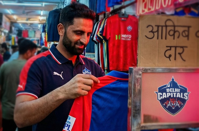 بارہمولہ سے آئی پی ایل تک: عاقب نبی، جنہیں دہلی کیپٹلز نے۴۰ء۸؍ کروڑ میں خریدا