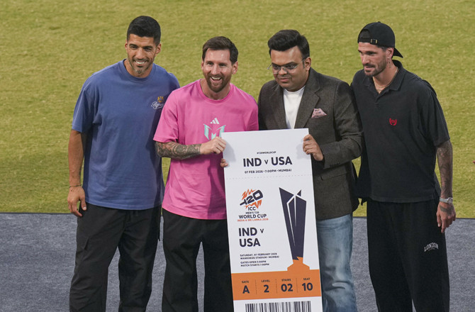 فٹبال کا سلطان آیا،دہلی میں میسی کا جادو سر چڑھ کر بولا