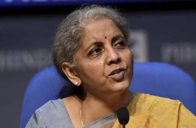 عالمی تجارت میں ہندوستان کی ۲۵؍ فیصد حصہ داری دوبارہ ممکن: سیتارمن