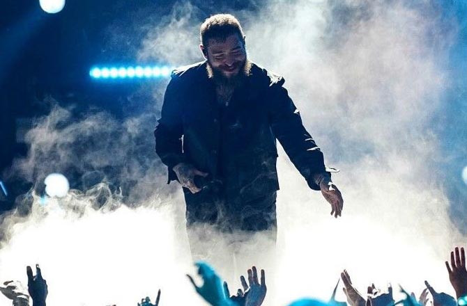 پوسٹ میلون نے گوہاٹی شو میں زوبین گرگ کو یاد کیا 