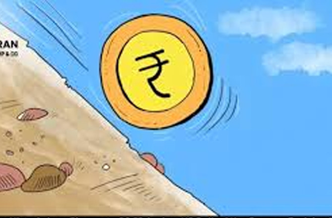 ڈالر کی مانگ کے درمیان روپیہ لگاتار چوتھے سیشن کے لئے تمام وقت کی کم ترین سطح پر