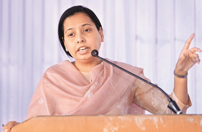 ’’لاڈلی بہن اسکیم میں ۱۶۵؍ کروڑ روپے کا گھوٹالا ہوا ہے ‘‘