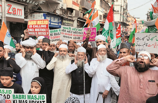 ’’بابری مسجد کازخم ہمیشہ تازہ رہے گا، مسلمان کبھی فراموش نہیں کرسکتے‘‘