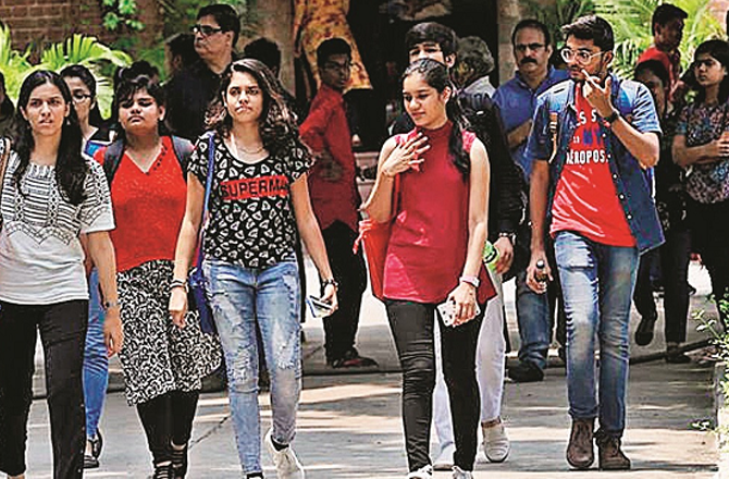 ایک ہزار سے زائد کالج میں ایک بھی داخلہ نہیں 