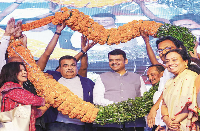 وزراء ایوان سے غائب، اراکین میں سخت ناراضگی 