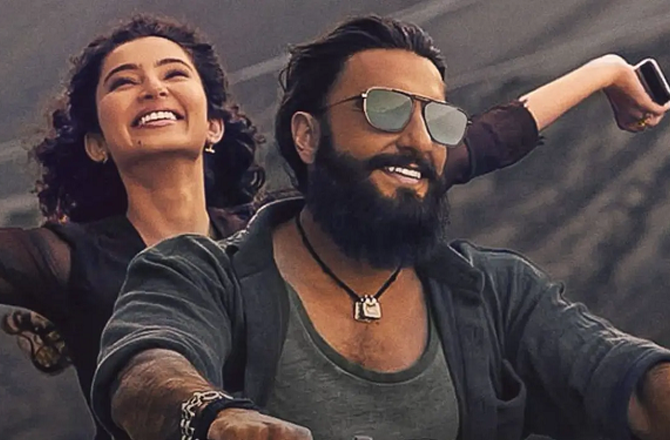 رنویر سنگھ کی ’’دھرندھر‘‘ کی مانگ میں اضافہ، ممبئی میں ۲۴؍ گھنٹے شوز جاری 