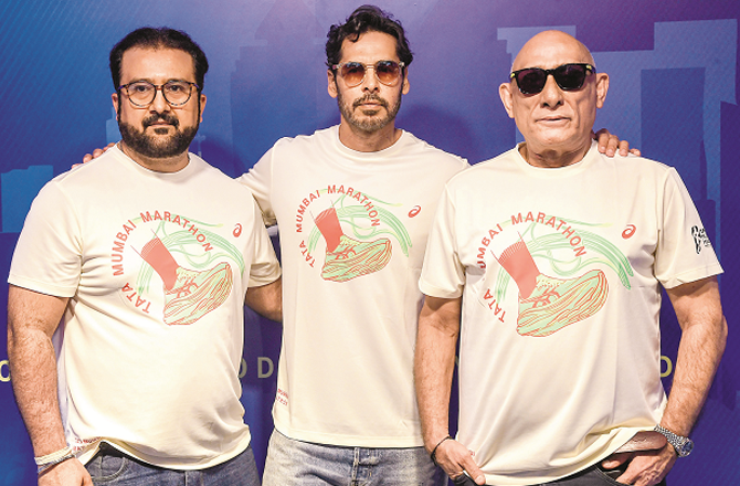 ڈینو موریا نےٹاٹا ممبئی میراتھن ۲۰۲۶ء کی جرسی لانچ کی