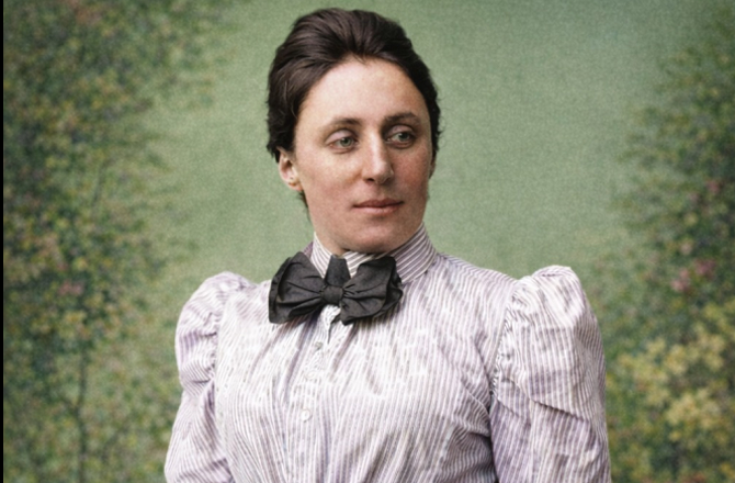 ایمی نوتھر کا شمار بیسویں صدی کے مشہور ریاضی دانوں میں ہوتا ہے