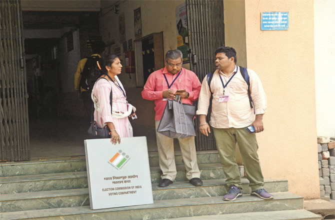 معمر اور بیمار اساتذہ کوالیکشن کے کاموں سے مستثنیٰ رکھنےکی اپیل 