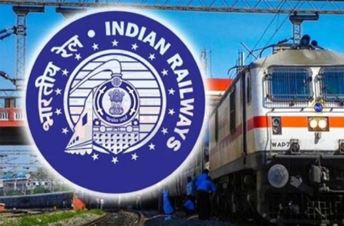 جنرل سے اے سی کلاس کا سفر مہنگا، کرایوں میں اضافہ 