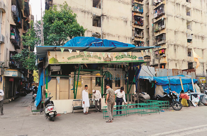 اندھیری ایم آئی ڈی سی میںمسجد کی جگہ پربزورِ طاقت عمارت کی تعمیر کی کوشش 