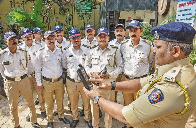 سالِ نو کا جشن: نگرانی کیلئے ۲۰؍ہزار سے زائد پولیس کے جوان تعینات
