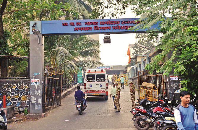 نائراسپتال کی ایم آرآئی مشین خراب ہونےسےمریض پریشان