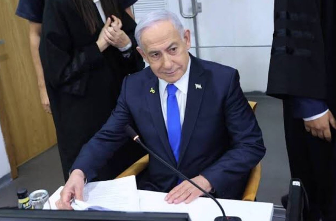 اسرائیل: بدعنوانی کے مقدمے میں وزیراعظم نیتن یاہو پہلی بار عدالت میں حاضر 