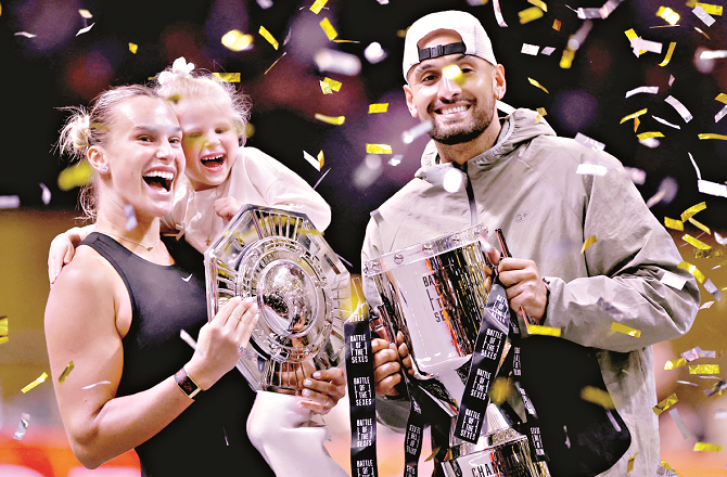 نِک کیرگیوس نے خاتون کھلاڑی سبالینکا کو ہرادیا