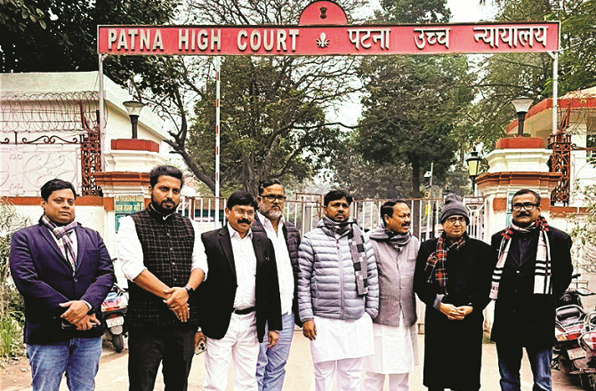 بہار:کانگریس الیکشن کمیشن کیخلاف عدالت پہنچی