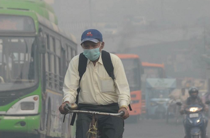 دہلی: کھلے عام کوڑا جلانے پر ۵؍ ہزار روپئے جرمانہ، کوئلہ، لکڑی کے تندور پرپابندی