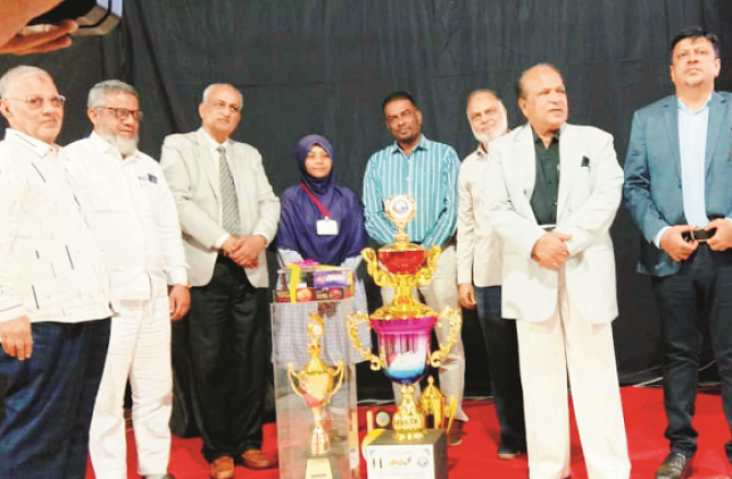 بھیونڈی : رئیس ہائی اسکول کے زیرِ اہتمام ۶۶؍واں تقریری مقابلہ  