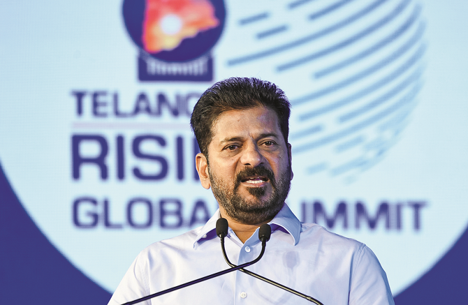 تلنگانہ سمٹ: تین لاکھ کروڑ کی سرمایہ کاری کے معاہدے