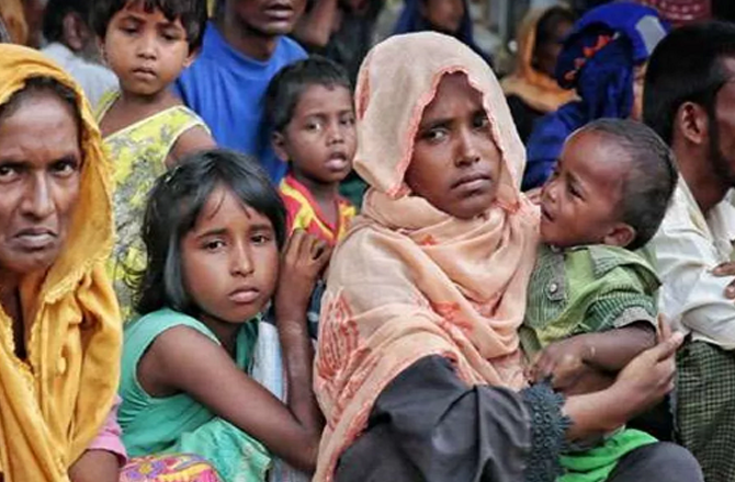 کیا غیر قانونی روہنگیا کا سرخ قالین بچھا کر استقبال کریں: سپریم کورٹ