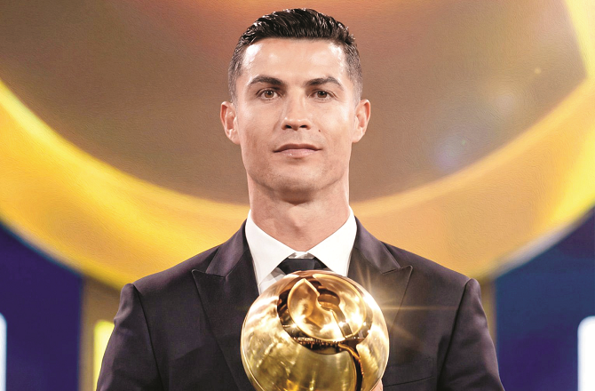 کرسٹیانو رونالڈو نے مسلسل تیسری مرتبہ ’بیسٹ مڈل ایسٹ فٹبالر‘ کا اعزاز حاصل کیا