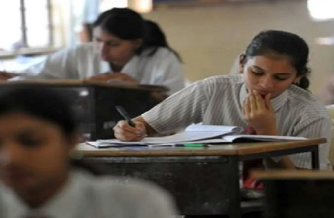 ایس ایس سی اور ایچ ایس سی امتحانات کیلئے ہر کلاس روم میں سی سی ٹی وی کیمرے لگاناضروری 