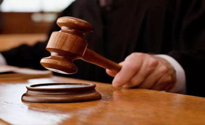 عدالت کا غیر قانونی اسکول بند کرنے اور ضروری اقدامات کے بعد انہدامی کارروائی کا حکم 