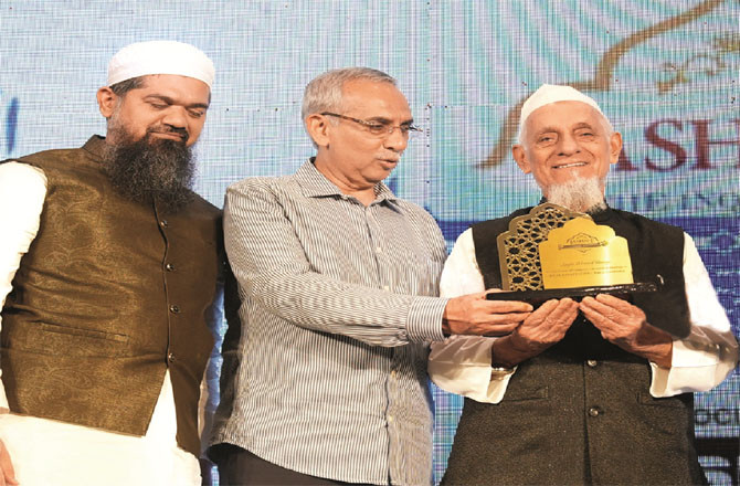 صغیر احمد ڈانگے نے مفلسی ، غربت اور مصائب کو کبھی خاطر میں نہیں لایا
