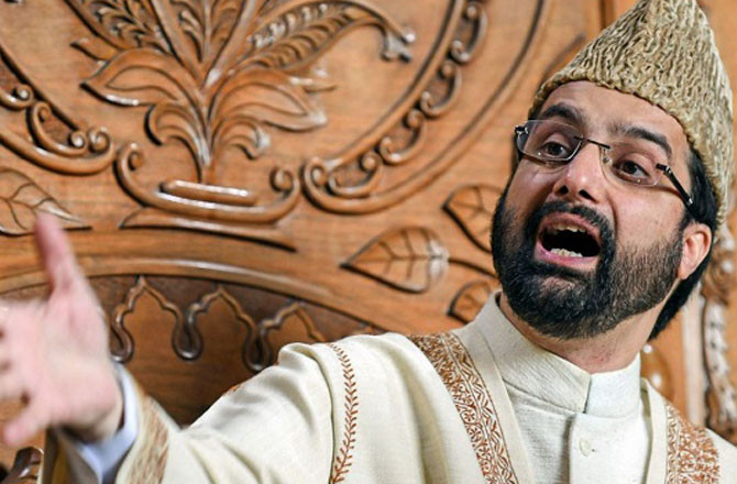 کشمیر: شراب مخالف مظاہروں میں شدت، تاجروں کا نئی لائسنسی دکان بند کرنے کا مطالبہ