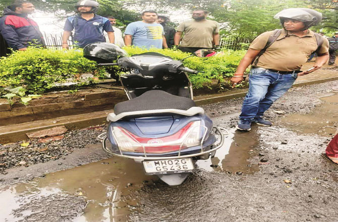 سڑکوں پر گڑھوں سے اس سال پہلی موت، اس مرتبہ۸؍ فیصد زیادہ گڑھے