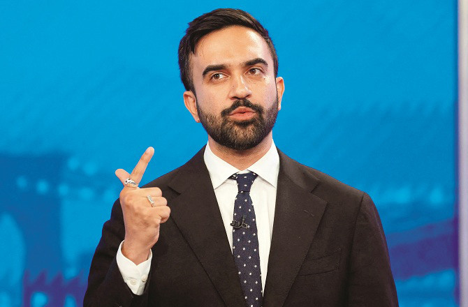 ظہران ممدانی نے تارکین وطن پر کارروائی سے روکا تو انہیں گرفتار کر لیا جائے گا: ٹرمپ